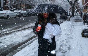 Καιρός: Τσουχτερό κρύο και χιόνια για την αρχή της εβδομάδας