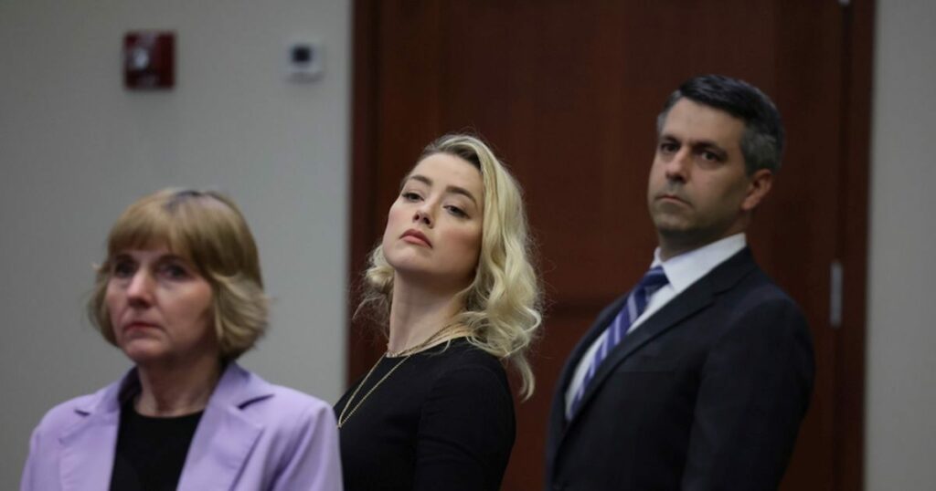 Η Άμπερ Χερντ αποκαλύπτει τις συνέπειες της διαμάχης με τον Τζόνι Ντεπ