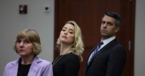 Η Άμπερ Χερντ αποκαλύπτει τις συνέπειες της διαμάχης με τον Τζόνι Ντεπ