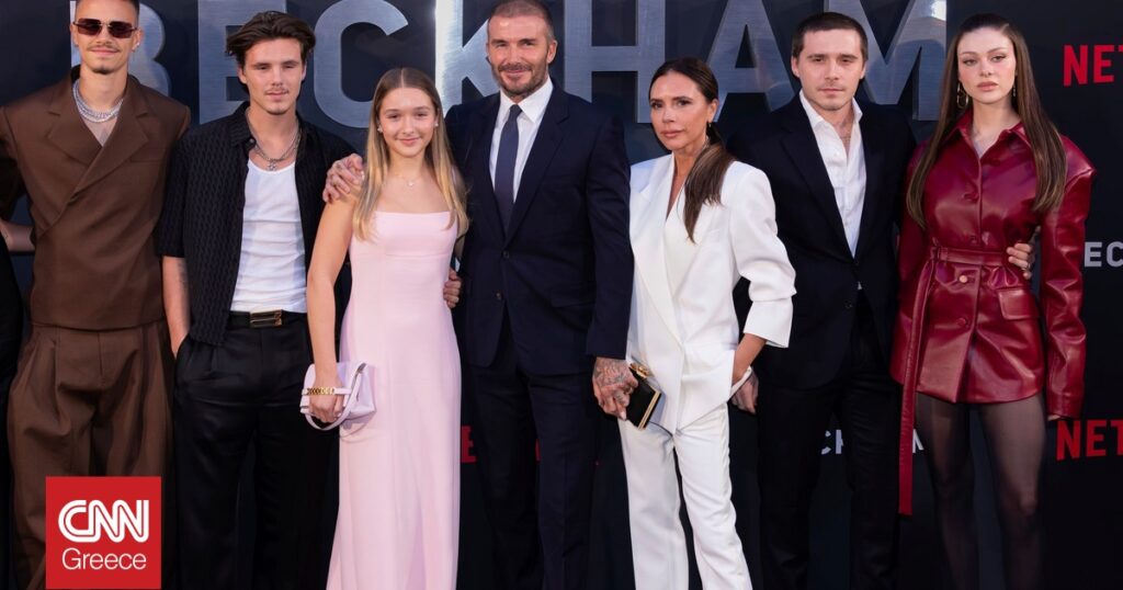 Οι Μπέκαμ ενωμένοι στο Παρίσι: Δημόσια εμφάνιση εν μέσω οικογενειακής κρίσης