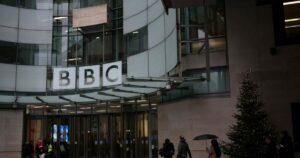 Αλλαγές στο BBC: Ξεκινά η διαδικασία αναθεώρησης της λειτουργίας του