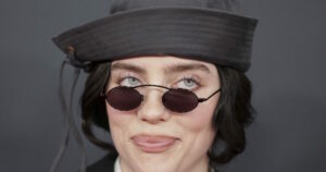 Νέα ημερομηνία πρεμιέρας για την ταινία «Hit Me Hard and Soft»