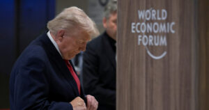 Τραμπ: Η ειρηνευτική συμφωνία για την Ουκρανία «είναι κοντά»