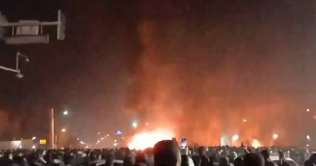 Ιράν: Νύχτα «κόλασης» από τις αντικυβερνητικές διαδηλώσεις