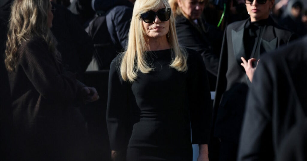 Η μόδα αποχαιρετά τον Valentino: Κηδεία του σπουδαίου σχεδιαστή στη Ρώμη