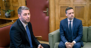 Η συνέντευξη Δούκα προκαλεί αναταραχή στο ΠΑΣΟΚ ενόψει Συνεδρίου