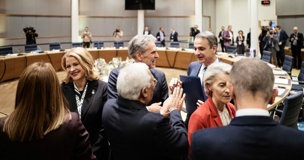 Η Ευρώπη ανησυχεί για τον Τραμπ: «Ένα tweet μακριά από την κρίση»