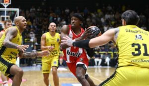 Ο Ολυμπιακός χωρίς Νιλικίνα στην Κωνσταντινούπολη