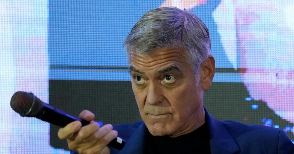 Τζορτζ Κλούνεϊ: Αντεπίθεση στον Τραμπ για τη γαλλική υπηκοότητα