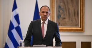 Γεραπετρίτης: Ανυπόστατο το ιδεολόγημα της Τουρκίας για «γκρίζες ζώνες»