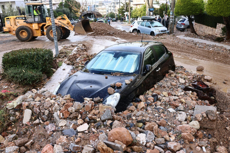Αναζητώντας απαντήσεις για το πρόγραμμα AntiNero στον Υμηττό