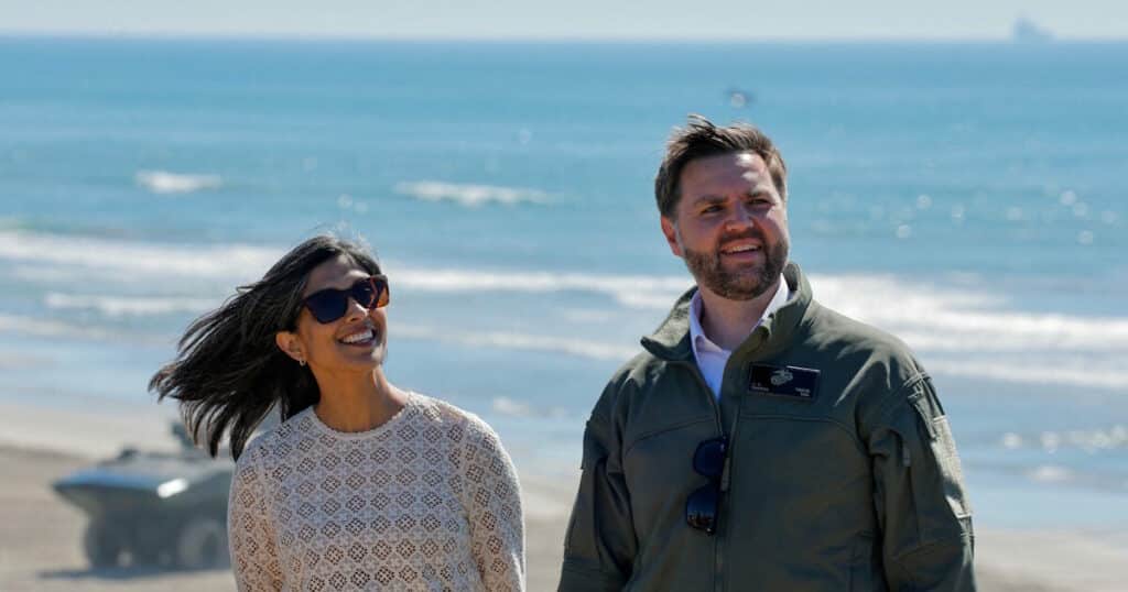 Τζέι Ντι Βανς και Ούσα: Ανυπομονούν για το 4ο παιδί τους