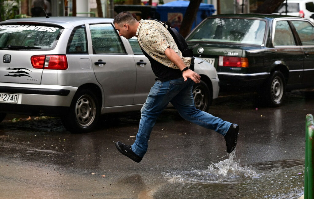 Διακοπή κυκλοφορίας οχημάτων λόγω έντονης βροχόπτωσης σε Κιλκίς, Σέρρες και Χαλκιδική