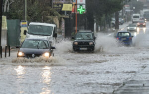Προειδοποίηση για κακοκαιρία με ισχυρά φαινόμενα από το Σάββατο