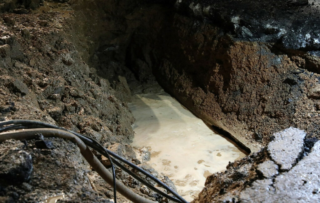 Αποκαταστάθηκε η κυκλοφορία στη Λεωφόρο Δημοκρατίας μετά την καθίζηση