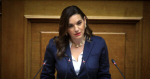 Διαμάχη Κεφαλογιάννη - Μάτσα: Φωτογραφική διάταξη και αντιδράσεις