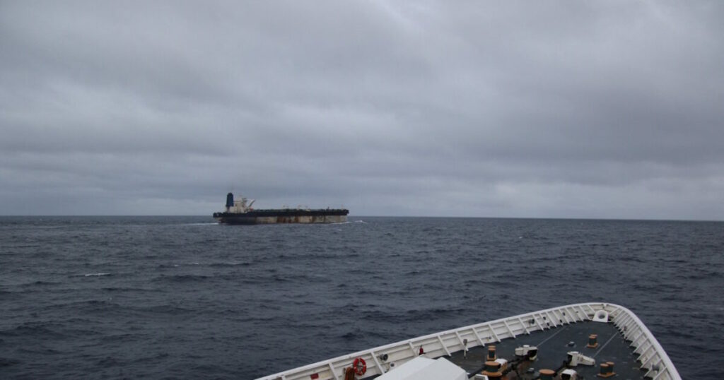 Αντιδράσεις στη Ρωσία για την κατάσχεση του τάνκερ «Marinera» από τις ΗΠΑ