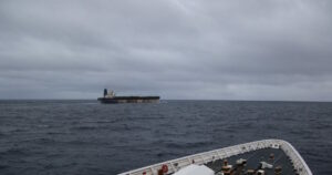 Αντιδράσεις στη Ρωσία για την κατάσχεση του τάνκερ «Marinera» από τις ΗΠΑ