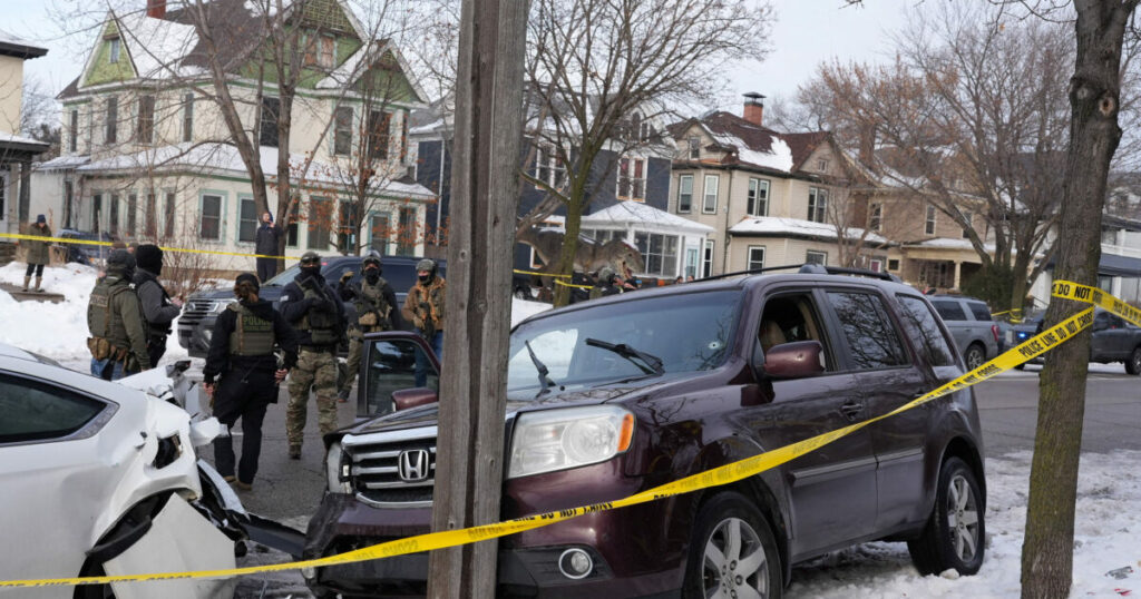 Μινεάπολη: Οργή και διαδηλώσεις για τον θανάσιμο πυροβολισμό της 37χρονης