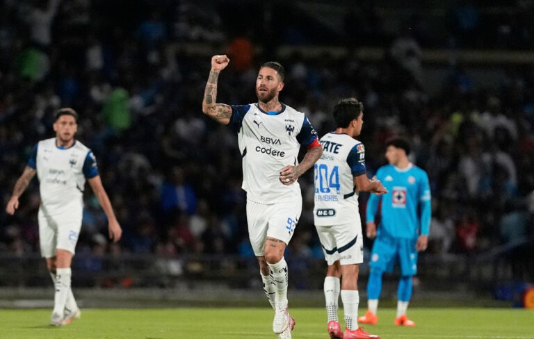 Σέρχιο Ράμος: Συμφωνία για την αγορά της Σεβίλλης σύμφωνα με ισπανικές πηγές