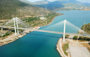 Τραγωδία στη Χαλκίδα: 15χρονος μαθητής έβαλε τέλος στη ζωή του από την Υψηλή Γέφυρα