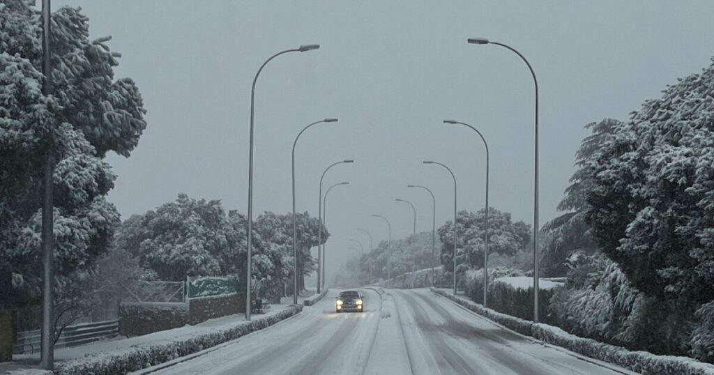 Η καταιγίδα Kristin πλήττει Πορτογαλία και Ισπανία: Τρεις νεκροί και σοβαρές ζημιές