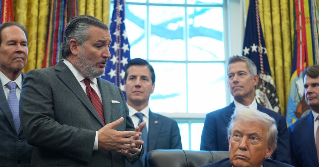 Σφοδρή αντιπαράθεση Τραμπ - Κρουζ για τους δασμούς