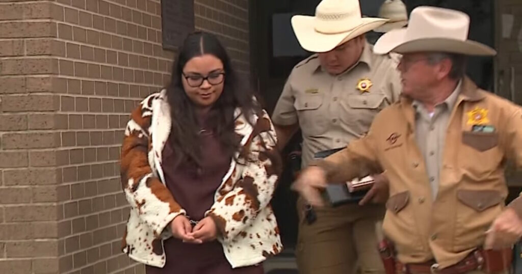 Τέξας: Καθηγήτρια κατηγορείται για βιασμό 14χρονου στο αυτοκίνητό της