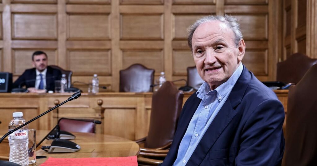 Στέφανος Τζουμάκας: Σοβαρές καταγγελίες για διαφθορά στον ΟΠΕΚΕΠΕ