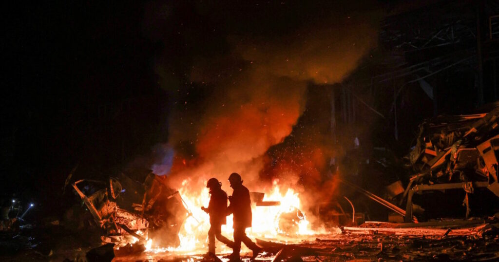 Η Ρωσία χτυπά με 300 drones και πυραύλους την Ουκρανία - Διακοπές ρεύματος στο Κίεβο