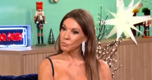 Βάνα Μπάρμπα: «Η ομορφιά μου δεν με προστάτευσε από τις ανασφάλειες»