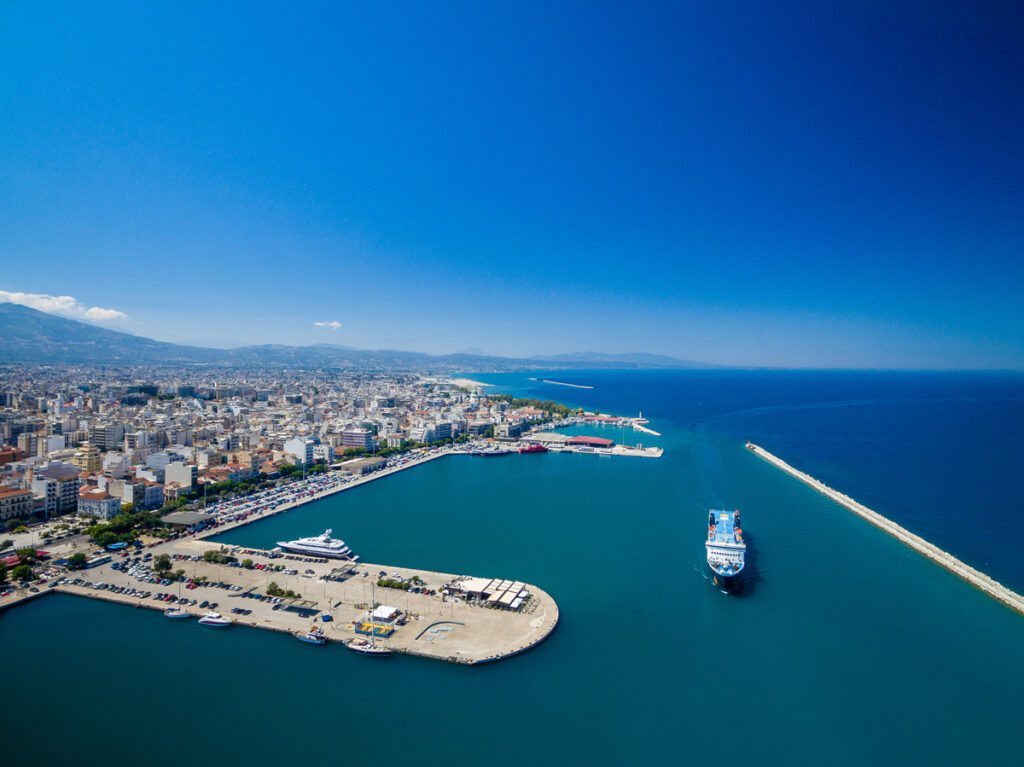 ΚΕΔΕ: Αίτημα για απόδοση του τέλους στους παραλιμένιους δήμους