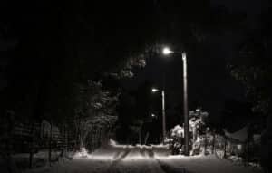 Η κακοκαιρία σκεπάζει το Καρπενήσι, την Καρδίτσα και τη Λίμνη Πλαστήρα