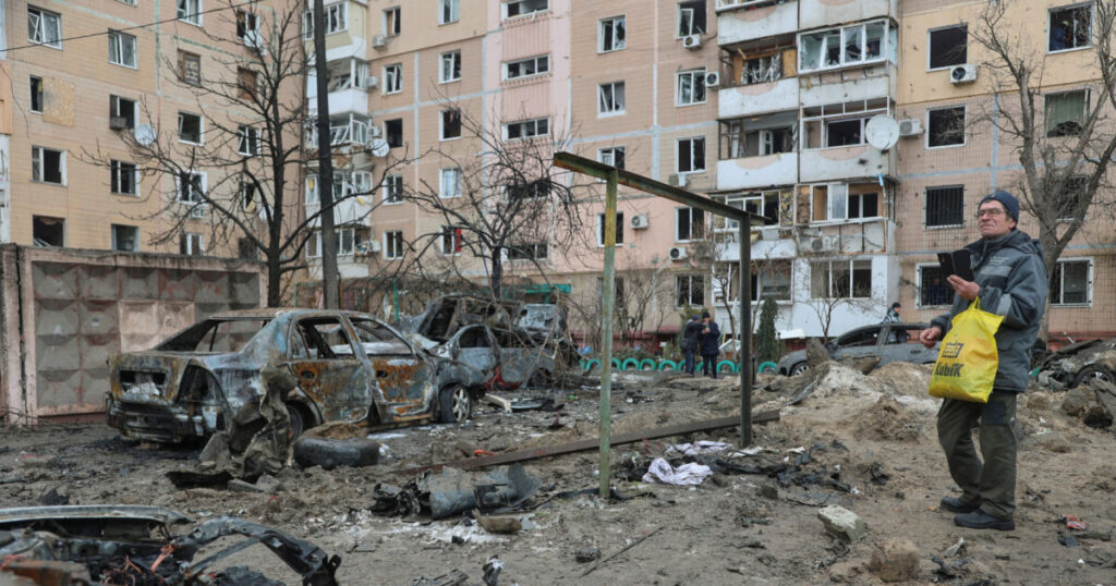 Ουκρανία: Τρεις νεκροί από ρωσική αεροπορική επιδρομή στη Ζαπορίζια