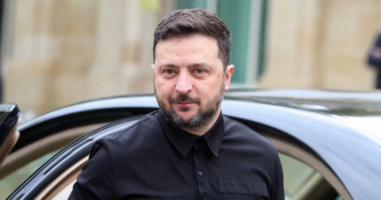 Ο Ζελένσκι ζητά από τη Ρωσία να σταματήσει τους βομβαρδισμούς για μια εβδομάδα