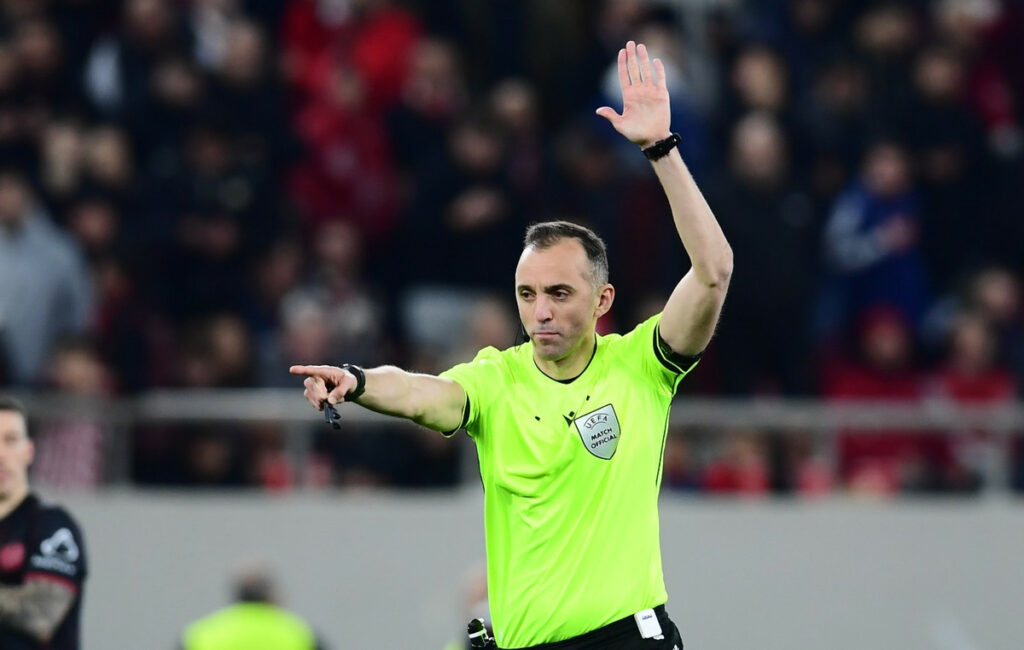 Ολυμπιακός – Λεβερκούζεν: Οι κρίσιμες αποφάσεις του Πινέιρο που άλλαξαν το ματς