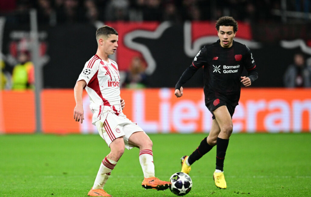 Η Τσέλσι επιδιώκει να αποκτήσει τον Μουζακίτη πριν την Παρί