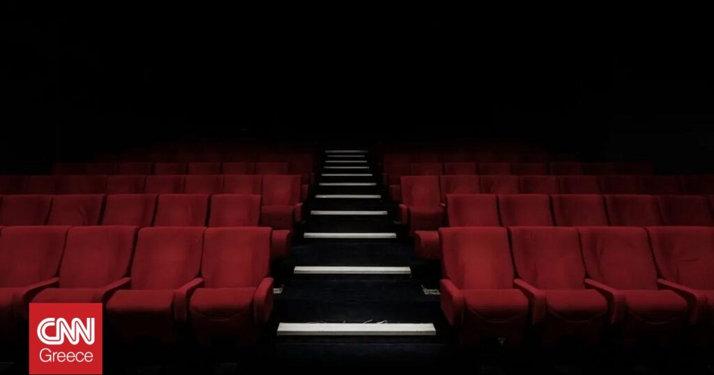 Η σύγχρονη εκδοχή της «Λόλας» εντυπωσίασε στο Θέατρο Παλλάς