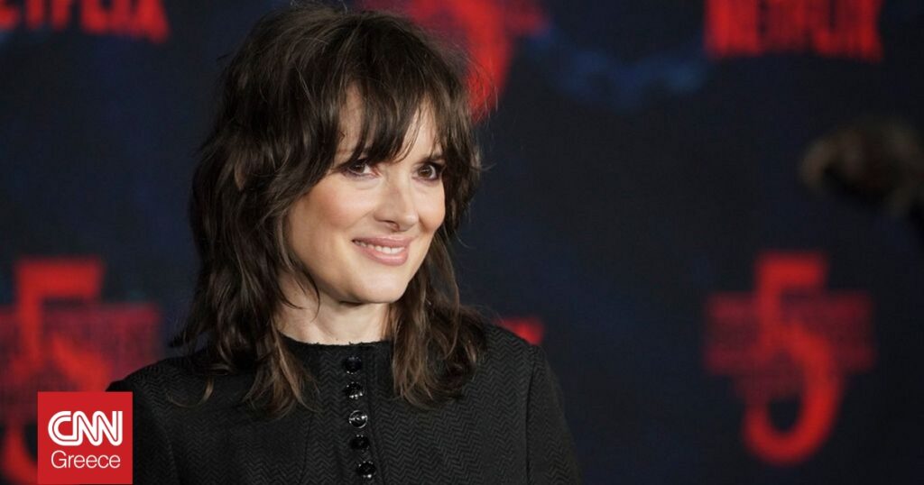 Η Γουινόνα Ράιντερ επιστρέφει στο σύμπαν του Τιμ Μπάρτον