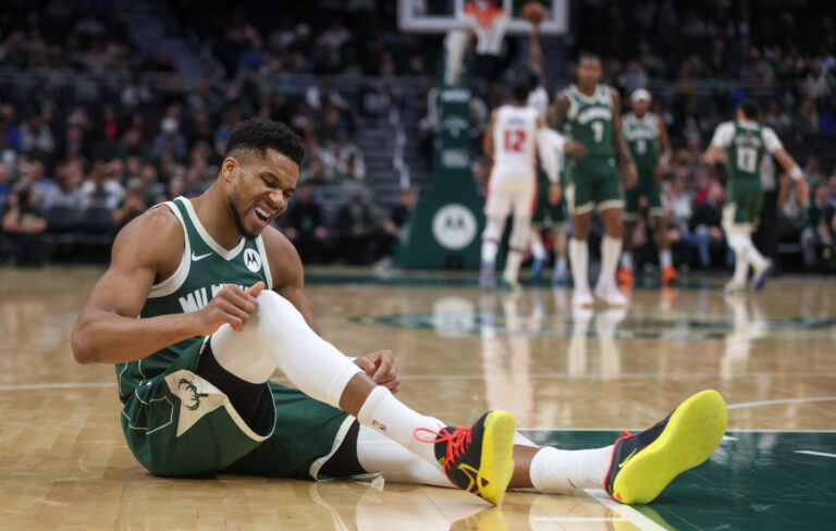 Γιάννης Αντετοκούνμπο: Εκτός NBA All Star Game λόγω τραυματισμού