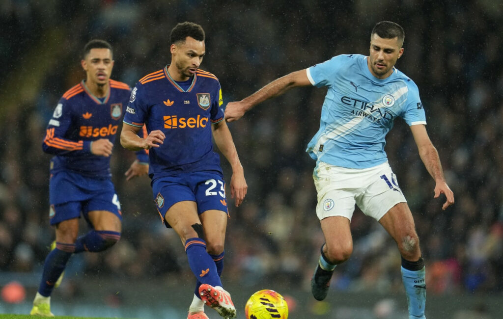 UEFA: Προειδοποίηση για το χάσμα εσόδων στην Premier League