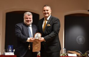 Αδελφοποίηση δήμων ενόψει των 200 χρόνων από την έξοδο του Μεσολογγίου