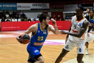 Περιστέρι: Νίκησε τον Προμηθέα με 84-77 στην Πάτρα