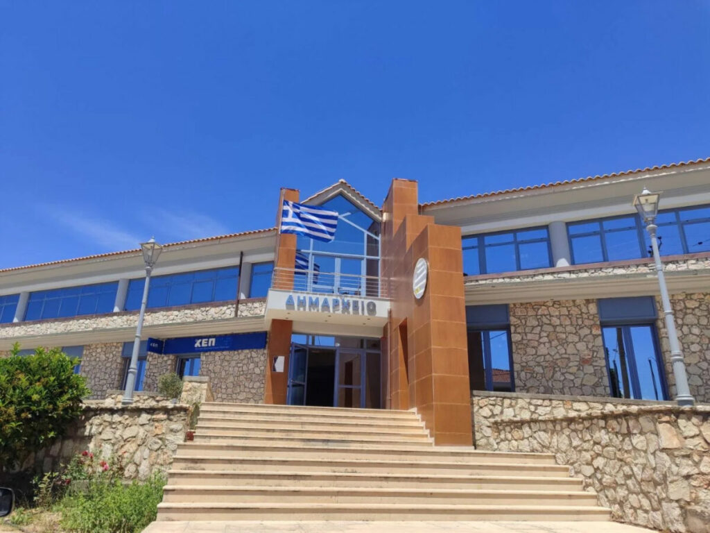 Δήμος Ερυμάνθου: Ανυπολόγιστες ζημιές σε δρόμους και δίκτυο ύδρευσης