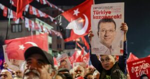 Ο Εκρέμ Ιμάμογλου αντιμετωπίζει ποινή φυλάκισης 15 έως 20 χρόνων