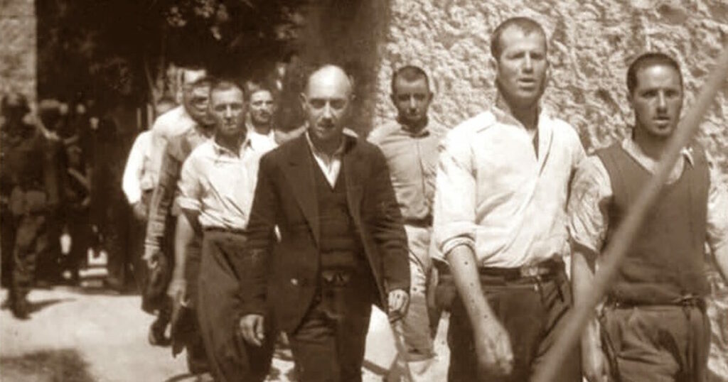 Νικήτας Κακλαμάνης: Υπάρχει πλήρες άλμπουμ φωτογραφιών για τους 200 της Καισαριανής