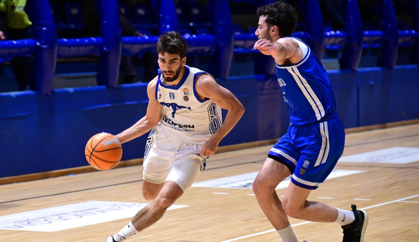 Κωνσταντίνος Μπιλάλης: Ο ηγέτης του Παπάγου στην Elite League