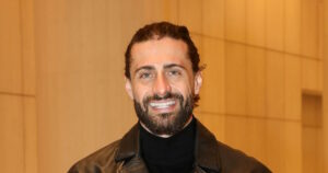 Κωνσταντίνος Βασάλος: Σιχαίνομαι τον Άγιο Βαλεντίνο και τις γιορτές του