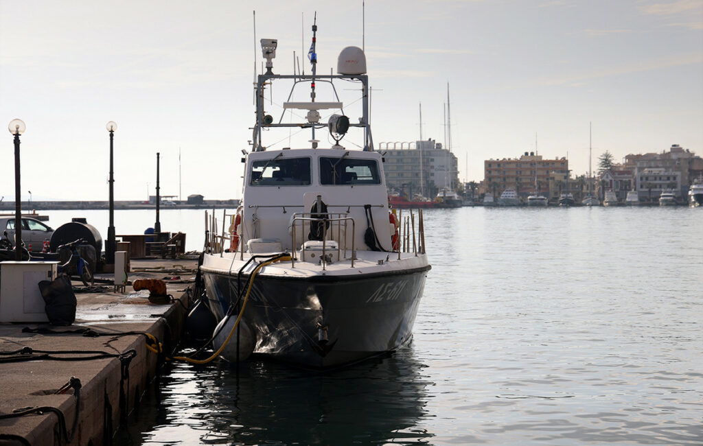 Δραματικές στιγμές μετά το πολύνεκρο ναυάγιο στη Χίο