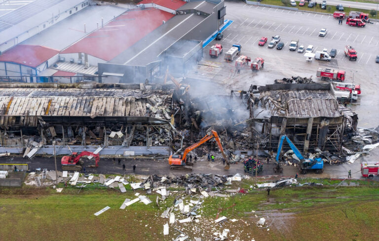 Βιολάντα: Έφοδος στο σπίτι και εργοστάσιο του ιδιοκτήτη, κατασχέθηκαν έγγραφα
